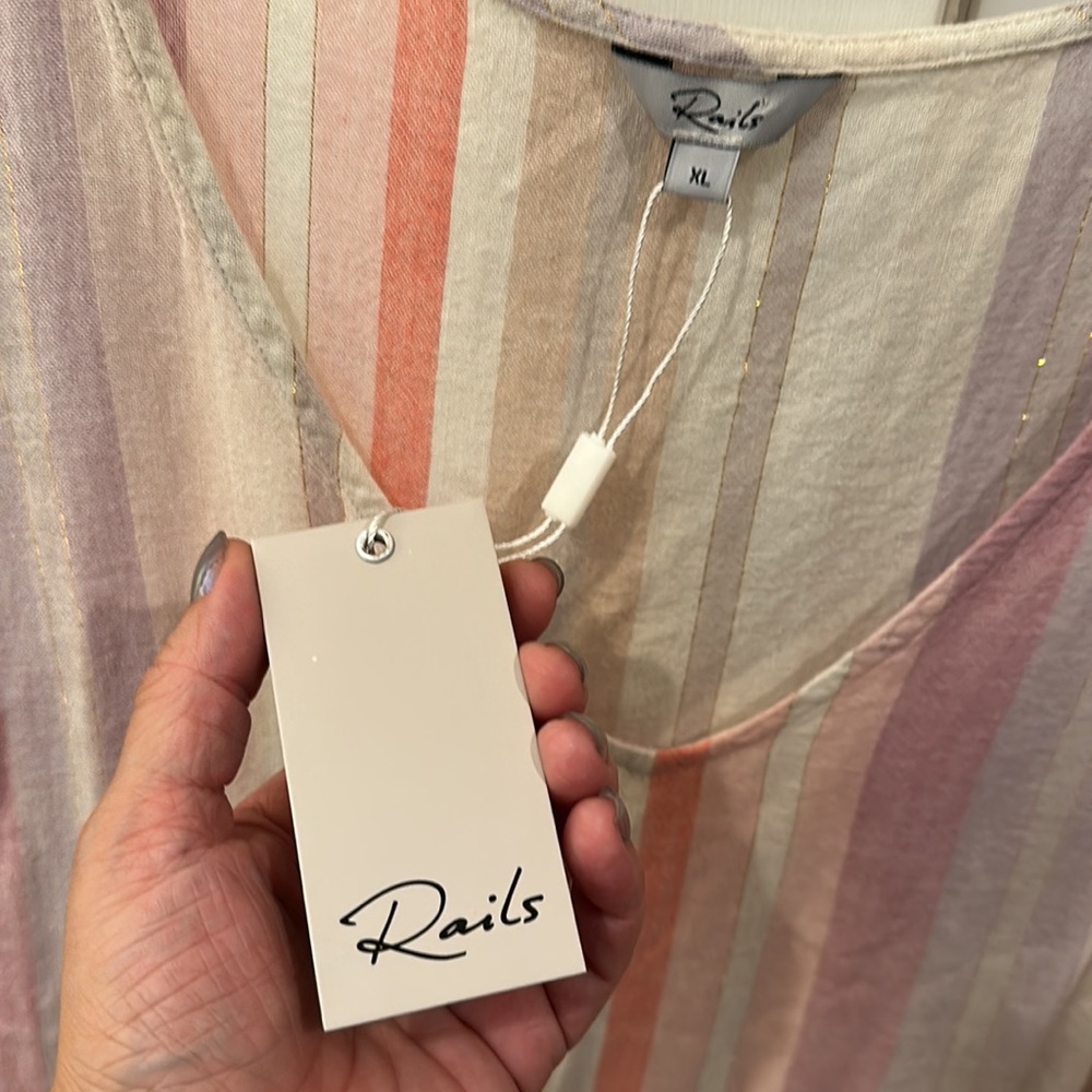 NWT Rails Flutter Rayon/Linen Tank - XL - Picture 2 of 4